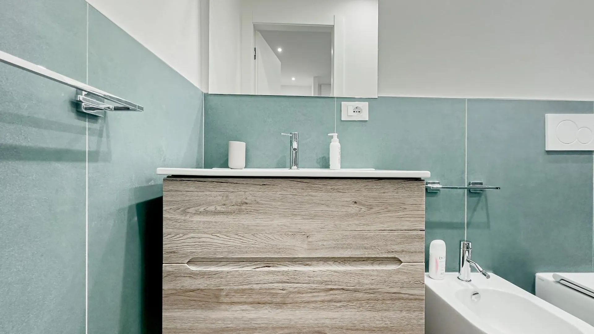 Appartamento Emilia House Bologna 0*,  Italia
